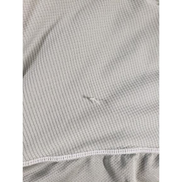 New Balance Shirt Size Large Mens Gray Polyester Long Sleeve Dry Running - Picture 6 of 9